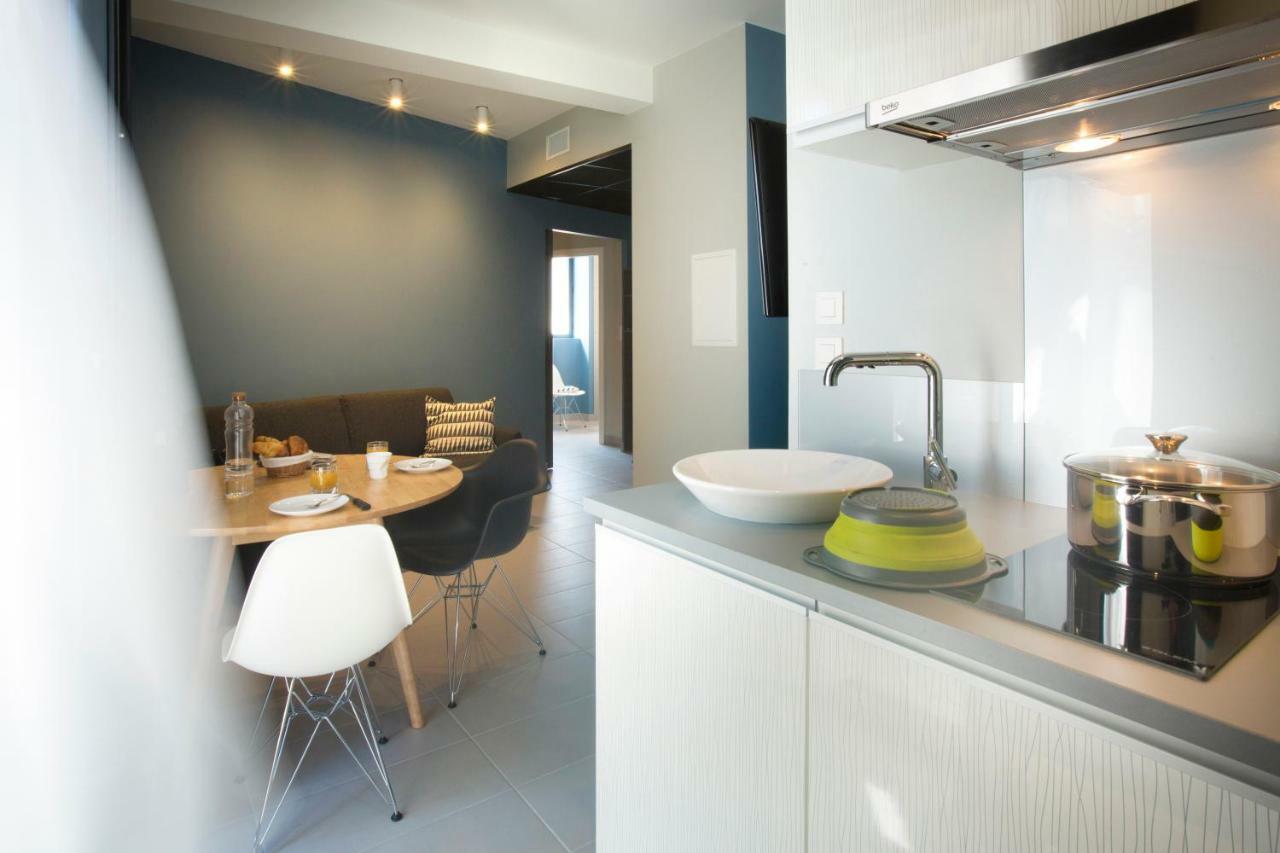 Appart'Hotel Les Fleurines By Urban Style Villefranche-de-Rouergue Exterior foto